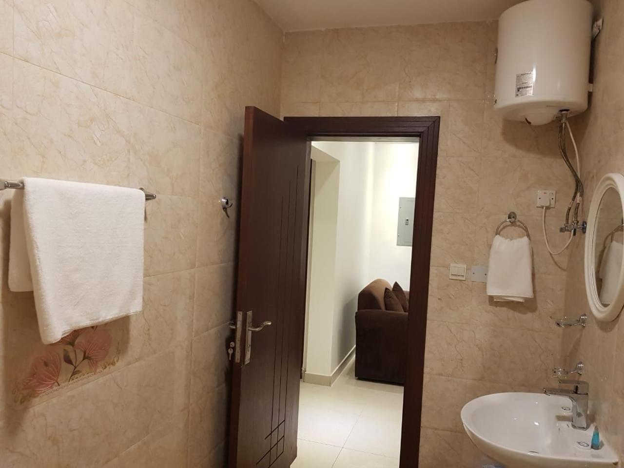 الحماد للشقق الفندقية - فرع سلطان بن سلمان Djeddah Extérieur photo